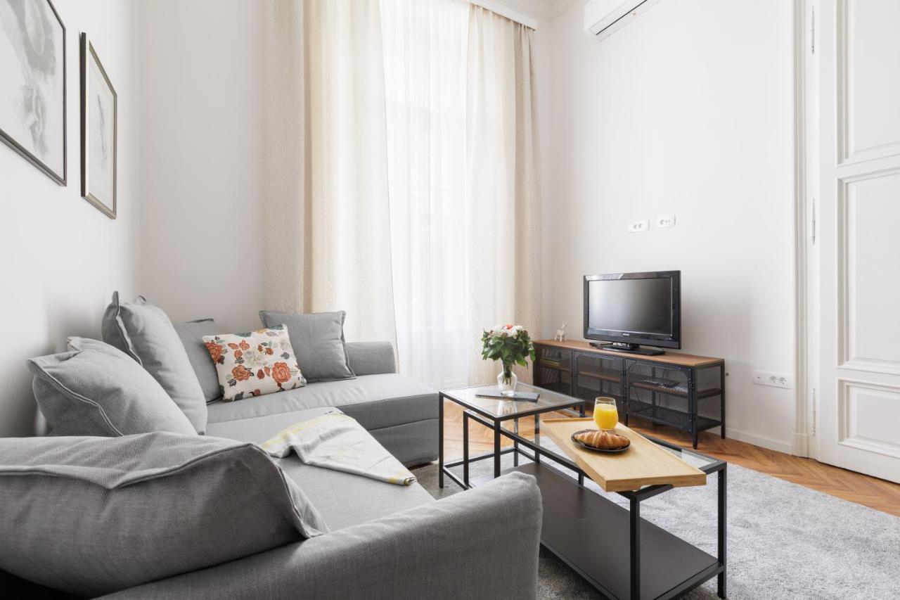 Cozy Getaway In Heart Of City - J 萨格勒布 外观 照片
